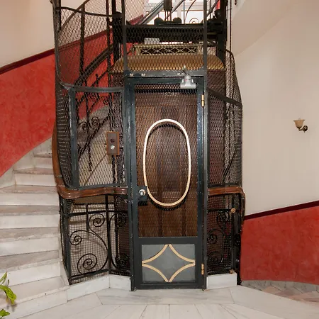 Cecil Hotel-3
